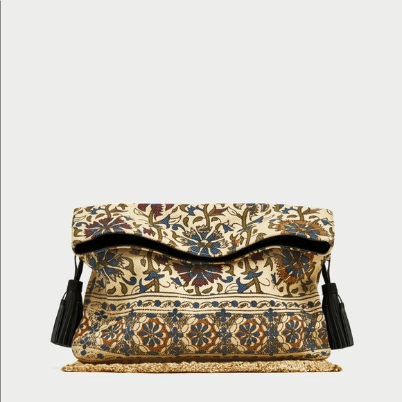 Hot style Fabric Envelope Bags With Tassels, NWT - Picture 2 of 7